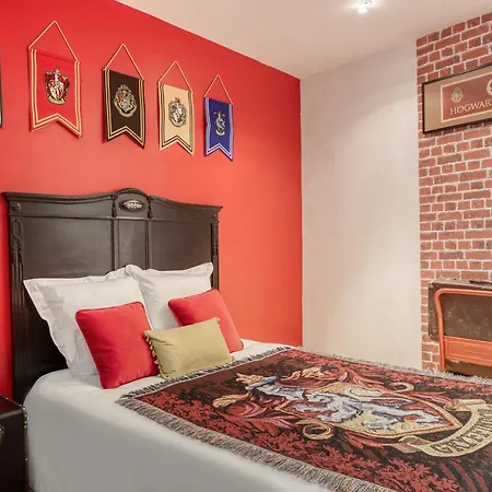 Le 7eme Art Apartman *